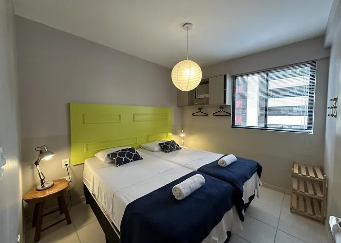 Den Oude Home, A Poucos Metros Da Praia Da Ponta Verde