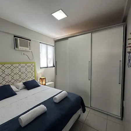 Den Oude Home, A Poucos Metros Da Praia Da Ponta Verde Maceio  Exterior photo