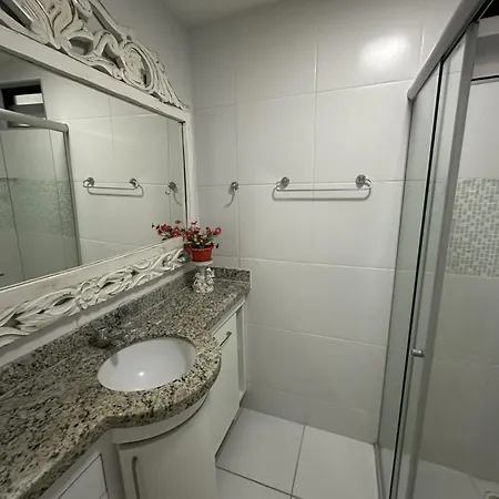Den Oude Home, A Poucos Metros Da Praia Da Ponta Verde Maceio  Exterior photo